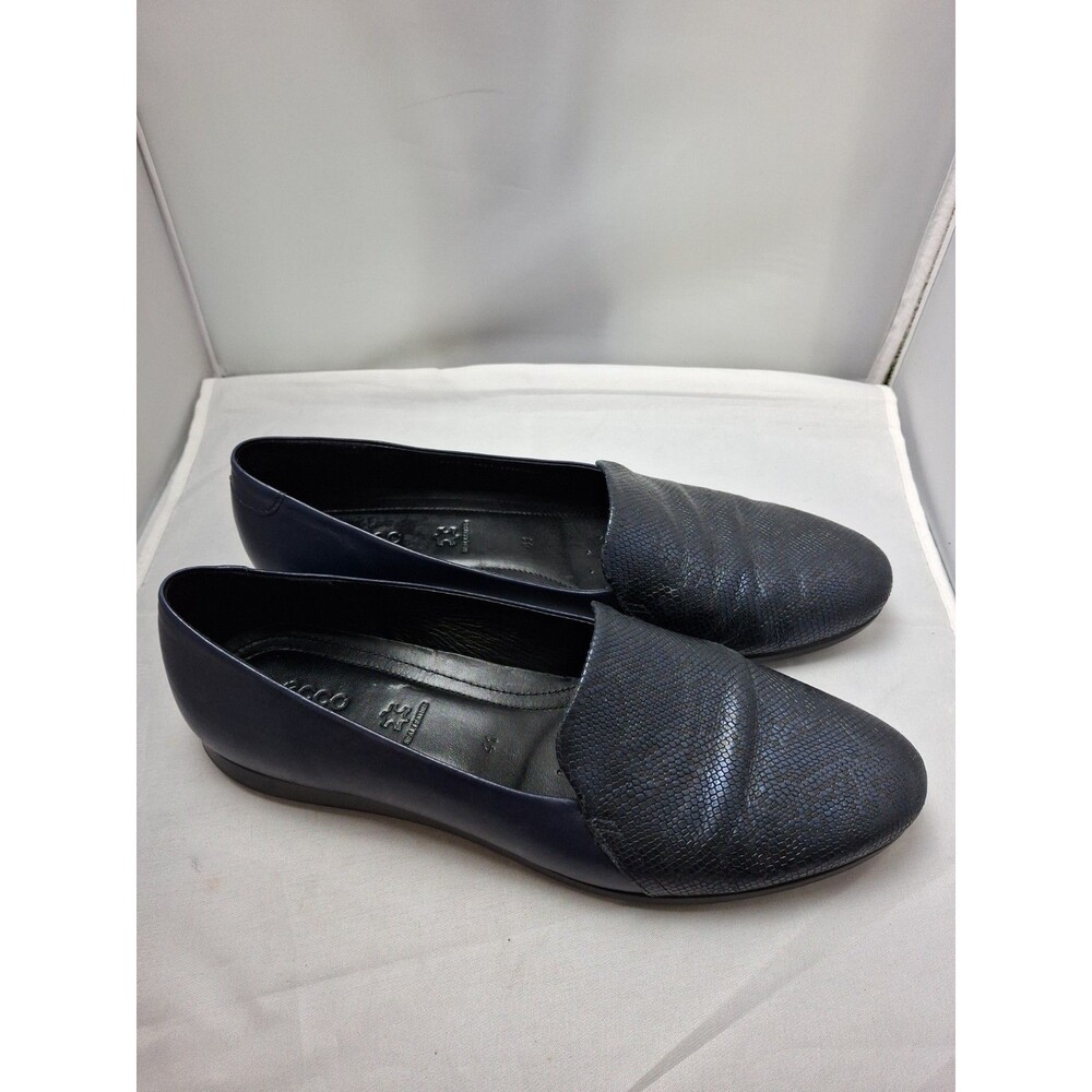 ECCO Women's Slip-On Blue Navy Loafers Textured Vamp Size 10